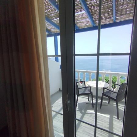 Marisini Sea View Lejlighedshotel Mpatsi Eksteriør billede