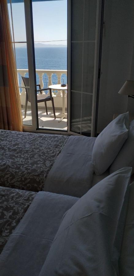Marisini Sea View Lejlighedshotel Mpatsi Eksteriør billede