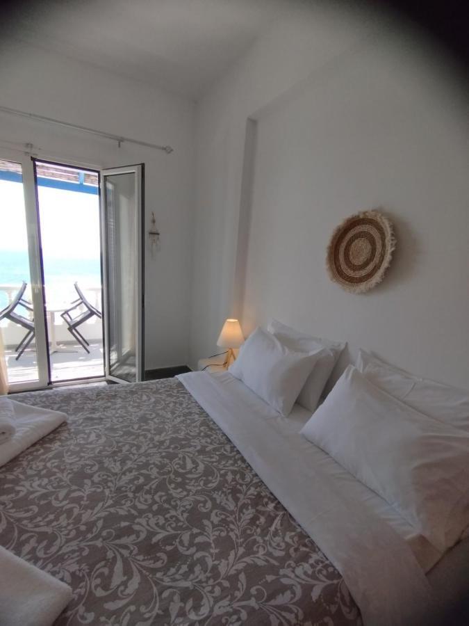 Marisini Sea View Lejlighedshotel Mpatsi Eksteriør billede